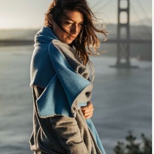 Cashmere scarf